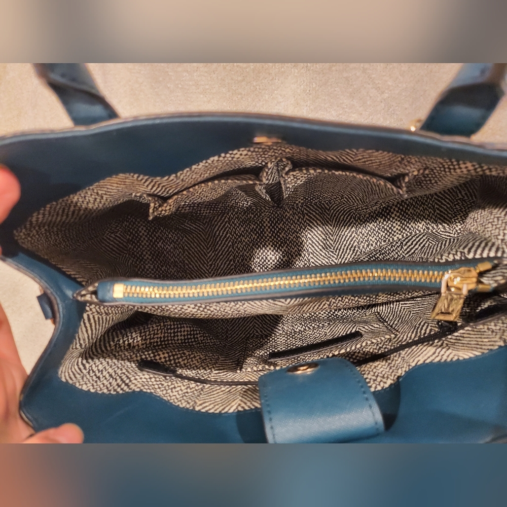 Rebecca Minkoff Amorous Satchel 2-way Teal Handbag - Picture 6 of 12